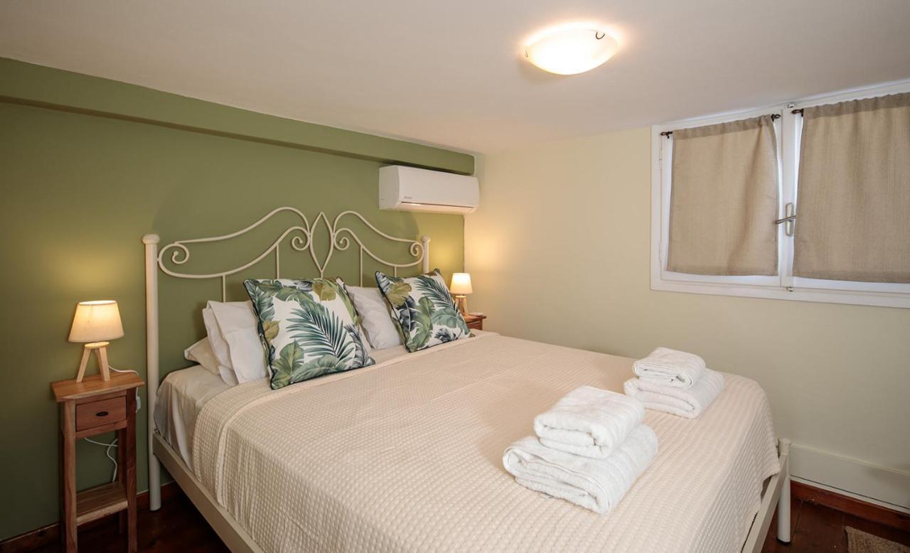 Green Loft Room In Naxos Chora Naxos City Buitenkant foto