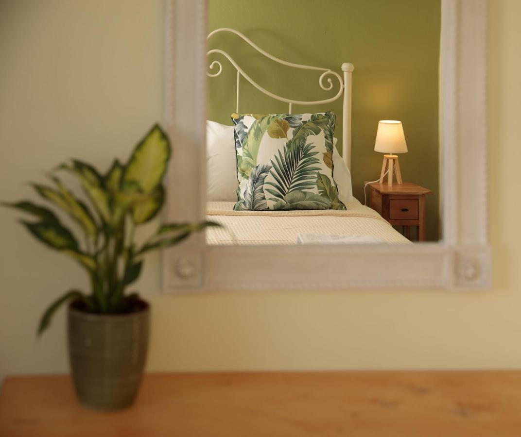 Green Loft Room In Naxos Chora Naxos City Buitenkant foto