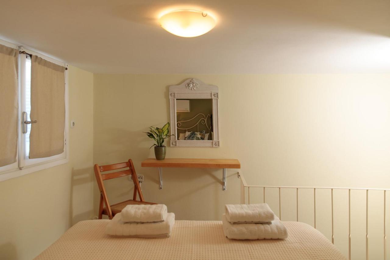 Green Loft Room In Naxos Chora Naxos City Buitenkant foto